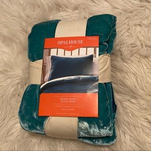 Opalhouse velvet tufted standard sham